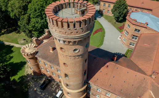 19_Raudon+s pilies bok+to ap+valgos aik+tel+_1.jpg